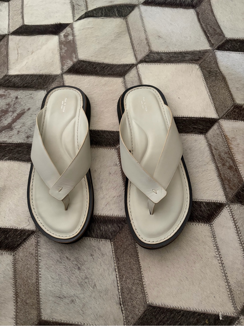 Rag & Bone leather Parker Sz 39 Flip Flop Sandals
